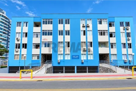 Apartamento com 2 Quartos à venda, 59m² no Barreiros, São José