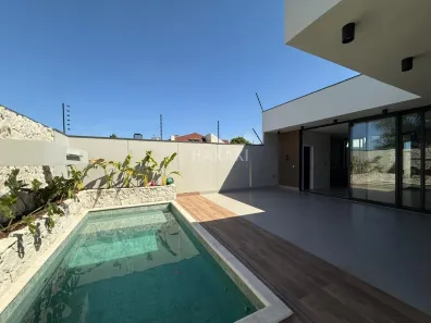 Casa com 3 Quartos à venda, 272m² no Jardim Cidade Monções, Maringá
