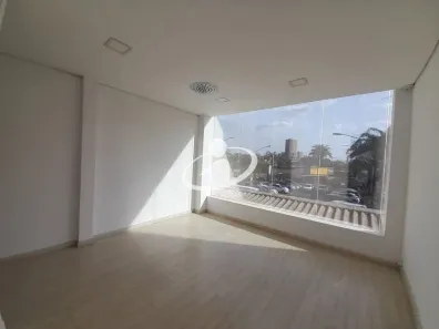 Ponto Comercial para alugar, 65m² no Vigilato Pereira, Uberlândia