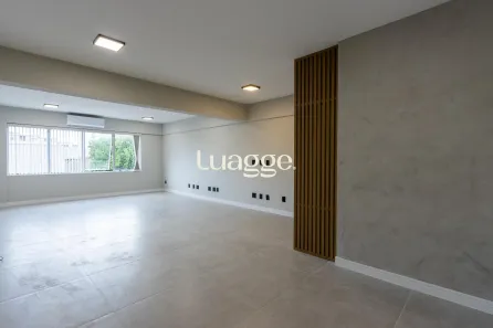 Sala Comercial para alugar, 52m² no Tristeza, Porto Alegre