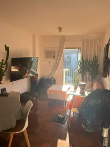 Apartamento com 2 Quartos para alugar, 83m² no Laranjeiras, Rio de Janeiro
