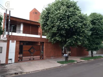 Casa com 5 Quartos à venda, 450m² no Mediterrâneo, Londrina