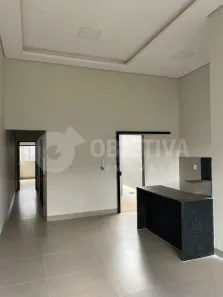 Casa com 2 Quartos à venda, 60m² no Laranjeiras, Uberlândia
