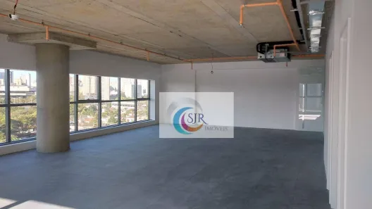Sala Comercial para alugar, 150m² no Indianópolis, São Paulo