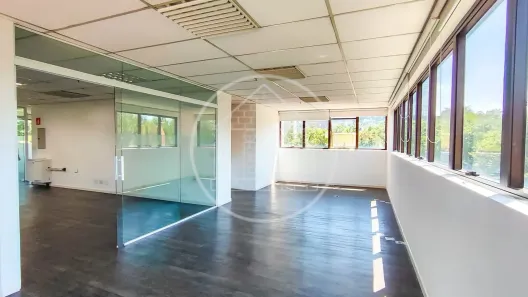 Sala Comercial para alugar, 90m² no Cidade Monções, São Paulo