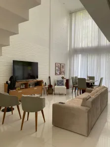 Sobrado com 4 Quartos à venda, 250m² no Aleixo, Manaus