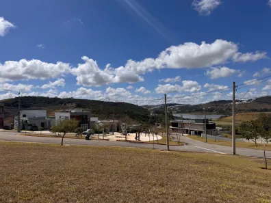 Lote/Terreno à venda, 517m² no São Pedro, Juiz de Fora