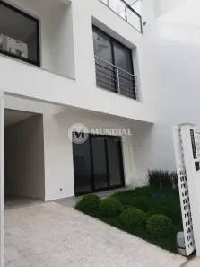 Casa com 3 Quartos à venda, 220m² no Centro, Balneário Camboriú