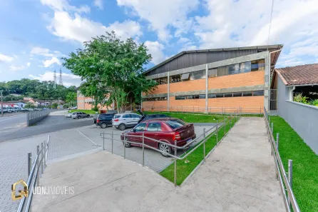 Imóvel Comercial para alugar, 1582m² no Fortaleza Alta, Blumenau