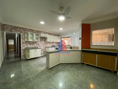 Casa com 3 Quartos à venda, 163m² no Parque Novo Mundo, Americana