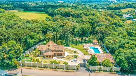 Casa com 3 Quartos à venda, 500m² no Fazendinha, Campo Largo