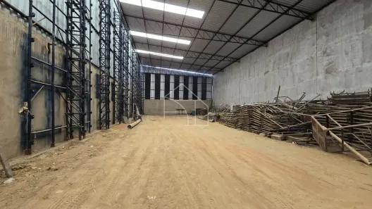 Galpão/Depósito/Armazém para alugar, 1000m² no Alterosas, Serra