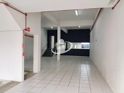Sala Comercial para alugar, 250m² no Nossa Senhora Aparecida, Uberlândia