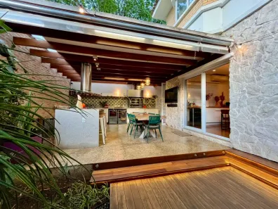 Casa de Condomínio com 5 Quartos à venda, 275m² no Campo Belo, São Paulo