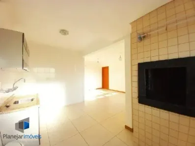 Apartamento com 2 Quartos para alugar, 75m² no Jardim Botânico, Porto Alegre