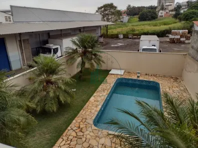 Casa com 3 Quartos à venda, 207m² no Glebas Califórnia, Piracicaba