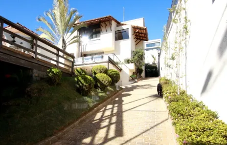 Casa com 3 Quartos à venda, 744m² no Comiteco, Belo Horizonte