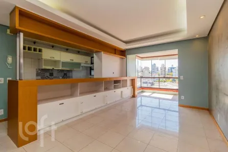 Apartamento com 2 Quartos à venda, 76m² no Rio Branco, Porto Alegre
