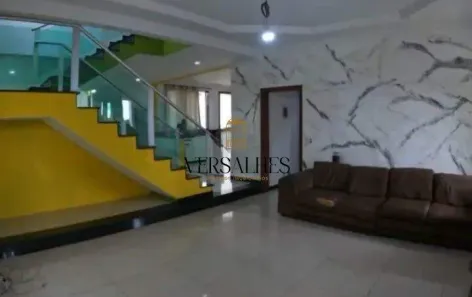 Casa com 4 Quartos para alugar, 100m² no Cabral, Contagem
