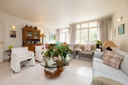 Casa com 5 Quartos à venda, 256m² no Vila Madalena, São Paulo