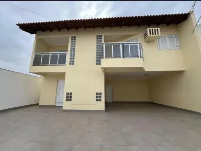 Casa com 4 Quartos à venda, 2920m² no Areão, Cuiabá