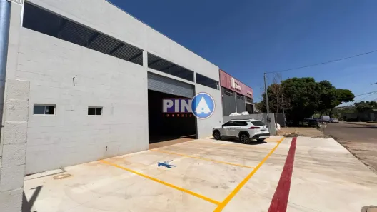 Galpão/Depósito/Armazém para alugar, 420m² no Parque Primavera, Aparecida de Goiânia