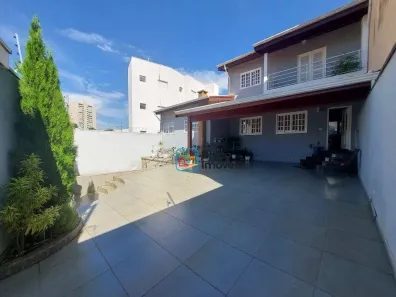 Casa com 4 Quartos à venda, 236m² no Jardim Bela Vista, Americana