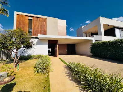 Casa de Condomínio com 4 Quartos à venda, 290m² no Residencial Goiânia Golfe Clube, Goiânia