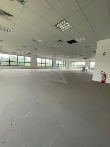 Sala Comercial para alugar, 194m² no Parque dos Resedás, Campinas