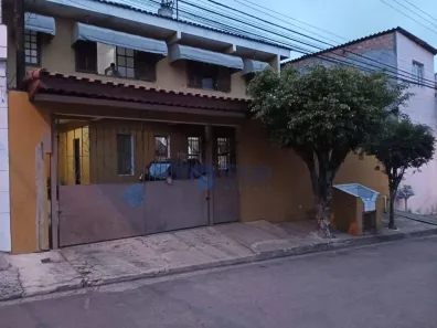 Sobrado com 5 Quartos à venda, 275m² no Cidade Parque Alvorada, Guarulhos