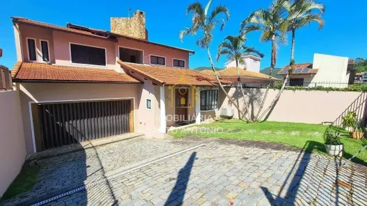 Casa com 4 Quartos à venda, 305m² no João Paulo, Florianópolis
