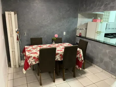 Casa com 2 Quartos à venda, 150m² no Recanto das Emas, Brasília