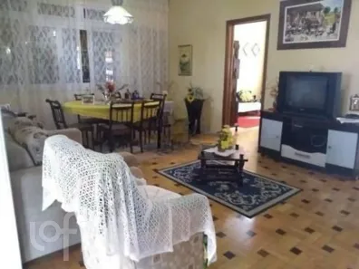 Casa com 3 Quartos à venda, 300m² no Medianeira, Porto Alegre