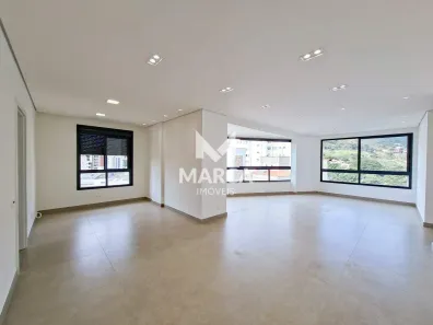 Apartamento com 3 Quartos para alugar, 150m² no Sion, Belo Horizonte