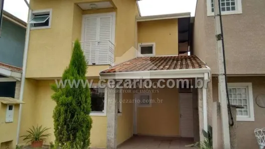 Casa com 3 Quartos para alugar, 108m² no Barranco, Taubaté