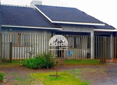 Casa com 3 Quartos à venda, 200m² no São Cristóvão, Cascavel