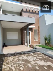 Sobrado com 3 Quartos à venda, 121m² no Centro, Cascavel