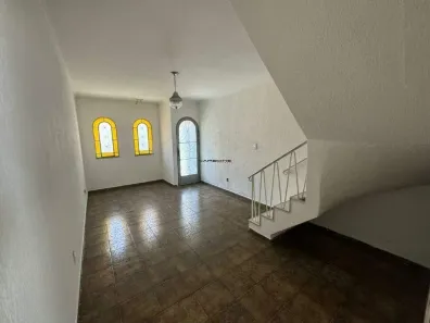 Sobrado com 2 Quartos à venda, 100m² no Vila Bertioga, São Paulo