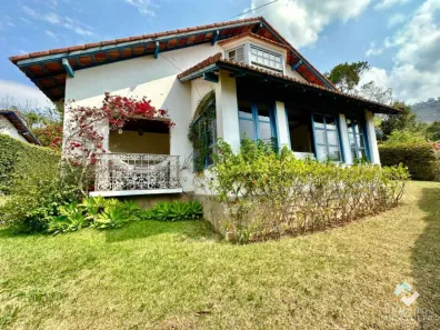 Casa de Condomínio com 4 Quartos à venda, 228m² no Parque do Imbui, Teresópolis