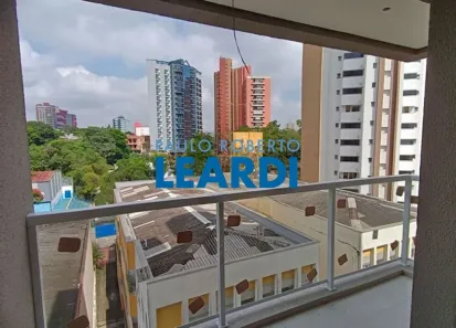 Apartamento com 2 Quartos para alugar, 46m² no Vila Bastos, Santo André