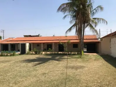 Casa com 2 Quartos para alugar, 230m² no Centro, Mirassol