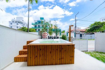 Apartamento com 2 Quartos à venda, 74m² no Canto Grande, Bombinhas