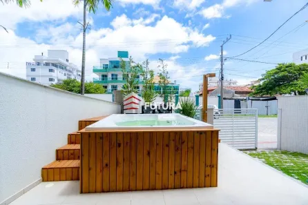 Apartamento com 2 Quartos à venda, 74m² no Canto Grande, Bombinhas