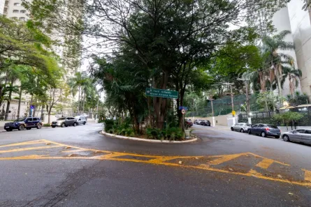 Apartamento com 3 Quartos à venda, 141m² no Sumaré, São Paulo