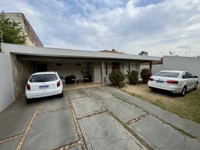 Casa com 4 Quartos à venda, 197m² no Jardim América, Bauru