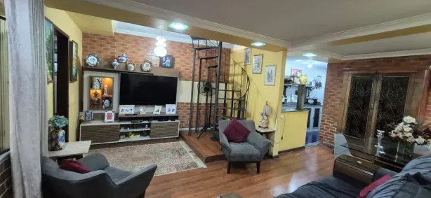 Casa com 4 Quartos à venda, 180m² no Centro, Nilópolis
