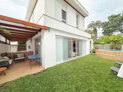 Casa de Condomínio com 3 Quartos à venda, 268m² no Teresópolis, Porto Alegre