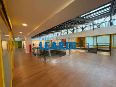 Galpão/Depósito/Armazém com 5 Quartos para alugar, 1126m² no Vila Leopoldina, São Paulo
