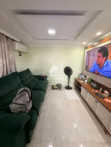 Sobrado com 2 Quartos à venda, 150m² no Centro, Belford Roxo