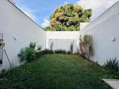 Casa com 3 Quartos à venda, 240m² no Ilha dos Araújos, Governador Valadares